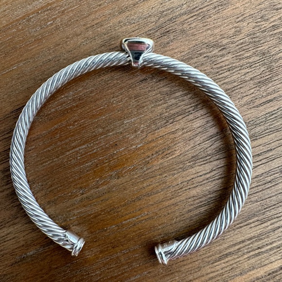 AUTHENTIC DAVID YURMAN Pavé Diamond Square Cable Cuff - Picture 6 of 16